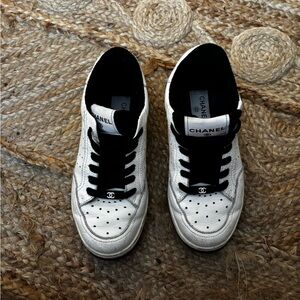 Chanel sneakers size 37